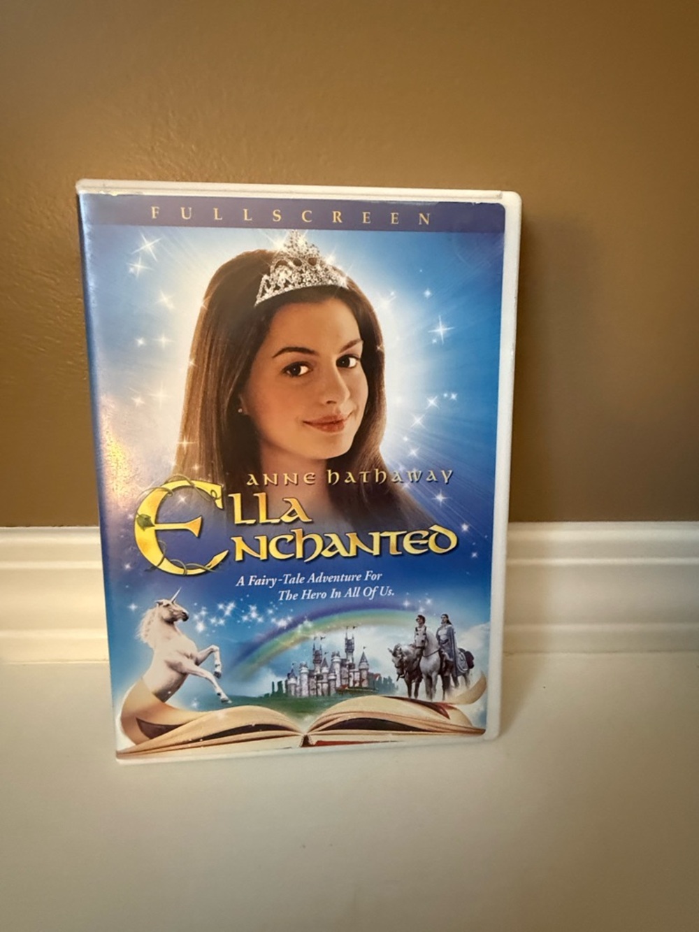 Ella Enchanted DVD